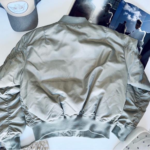 TNA ARITIZA Tahoe Bomber Jacket - Picture 4 of 4